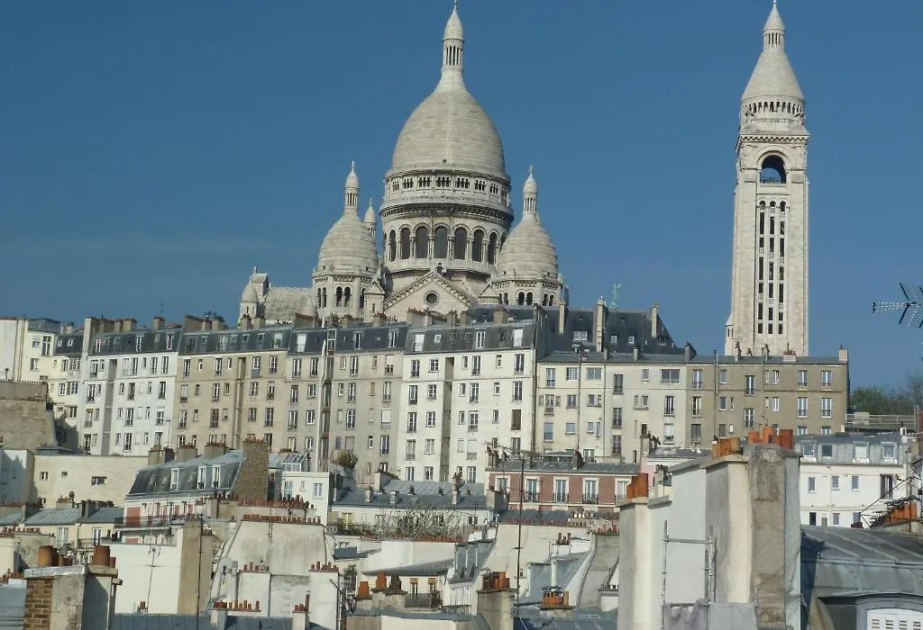 Villa Montmartre-1